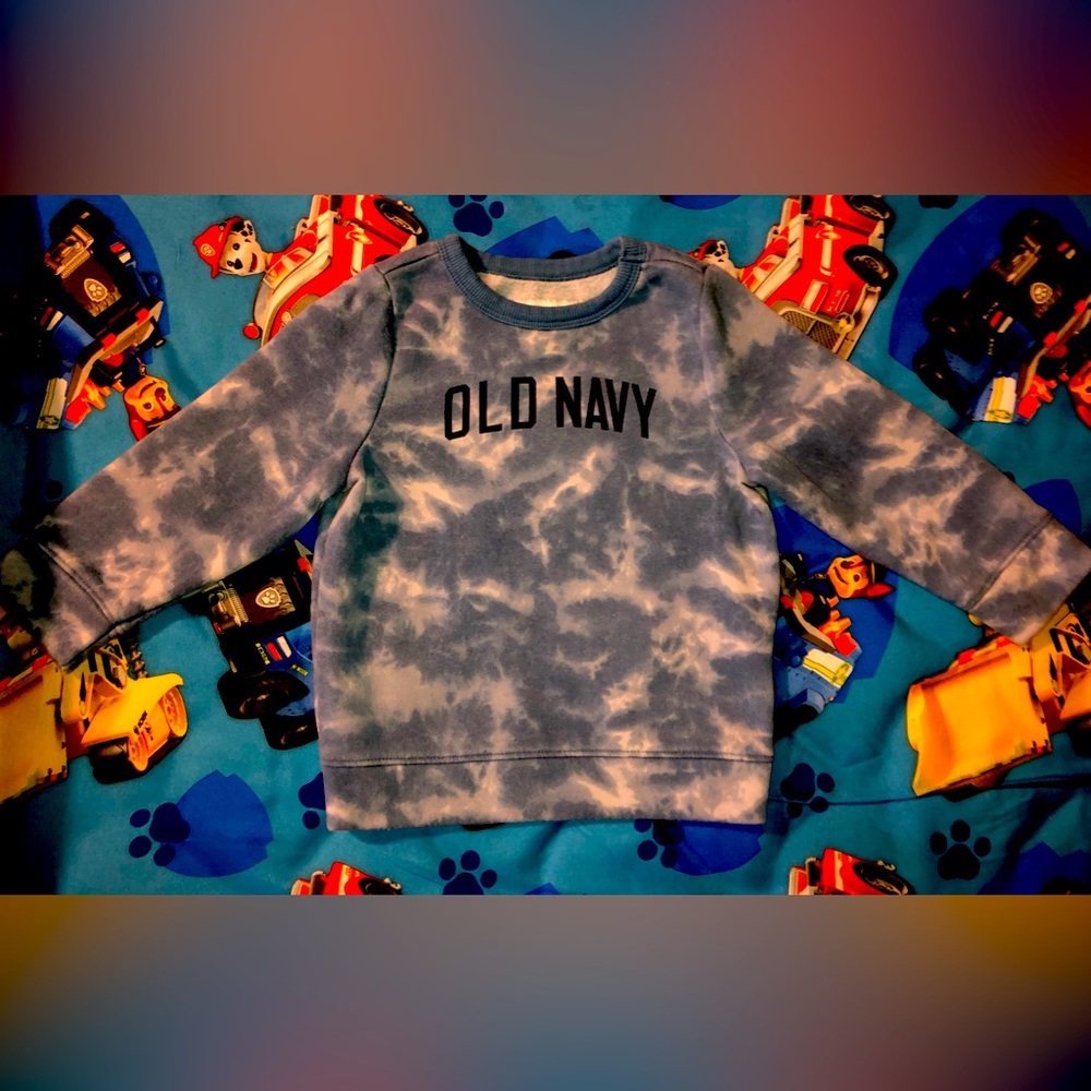 Old Navy Sweatshirt